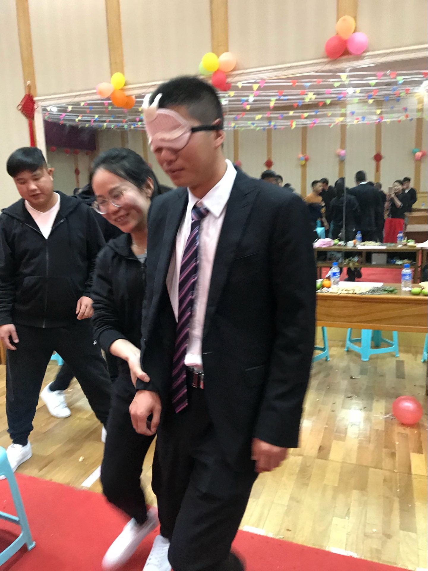 小游戲支撐者與承擔者.png